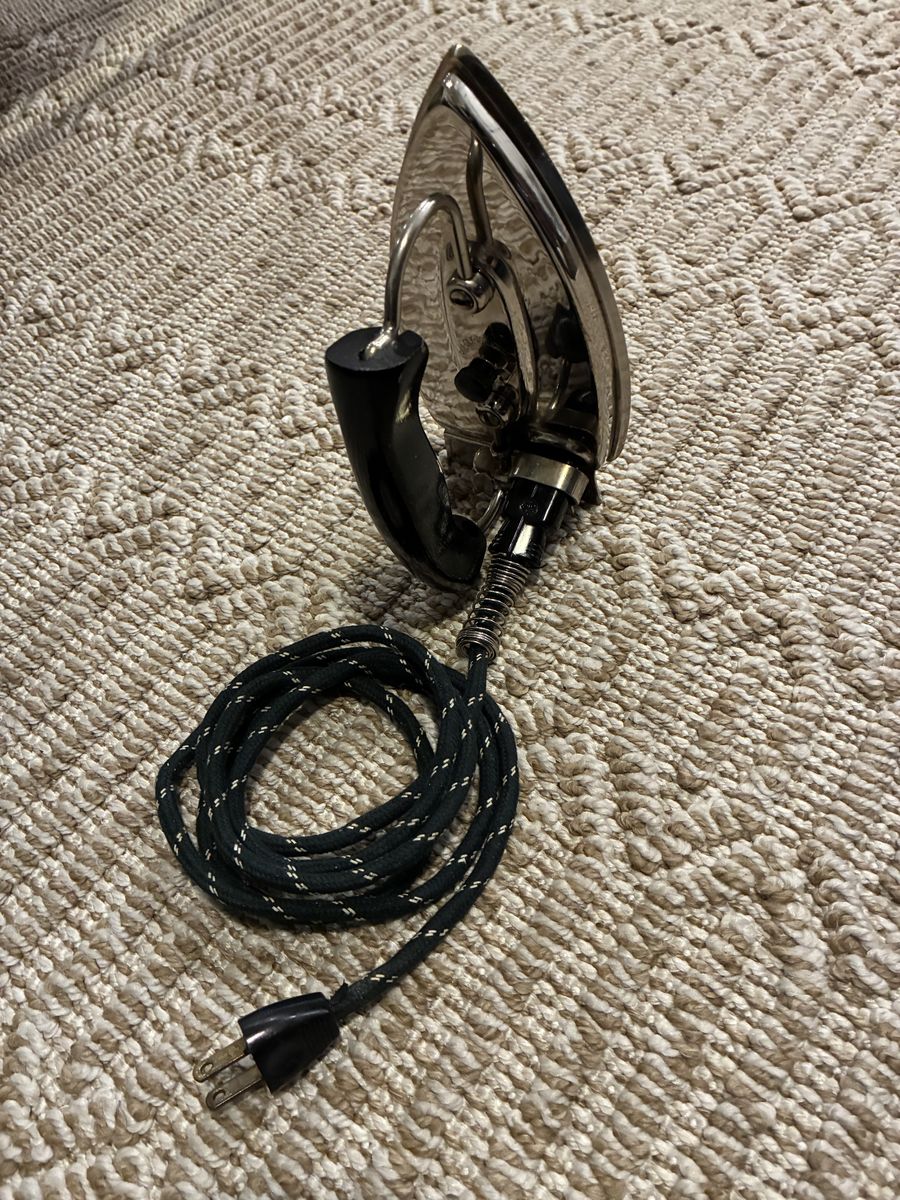 Durabilt Fully Automatic Folding Iron - Tested Working