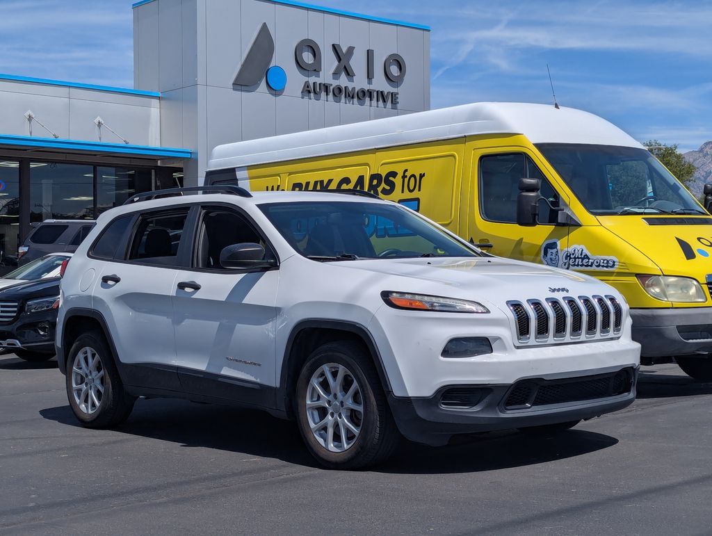 2016 Jeep Cherokee Sport