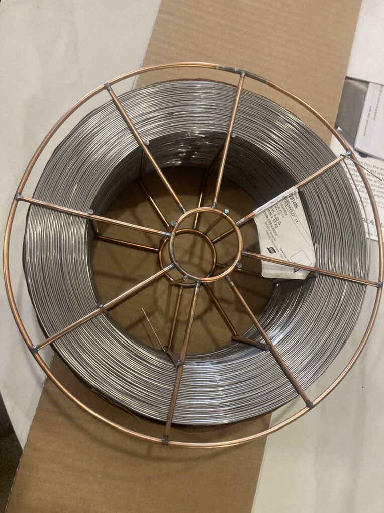 0.45 E71T-11 Coreshield® 11 Self-Shielded Flux Core Carbon Steel Tubular Wire 33 lb