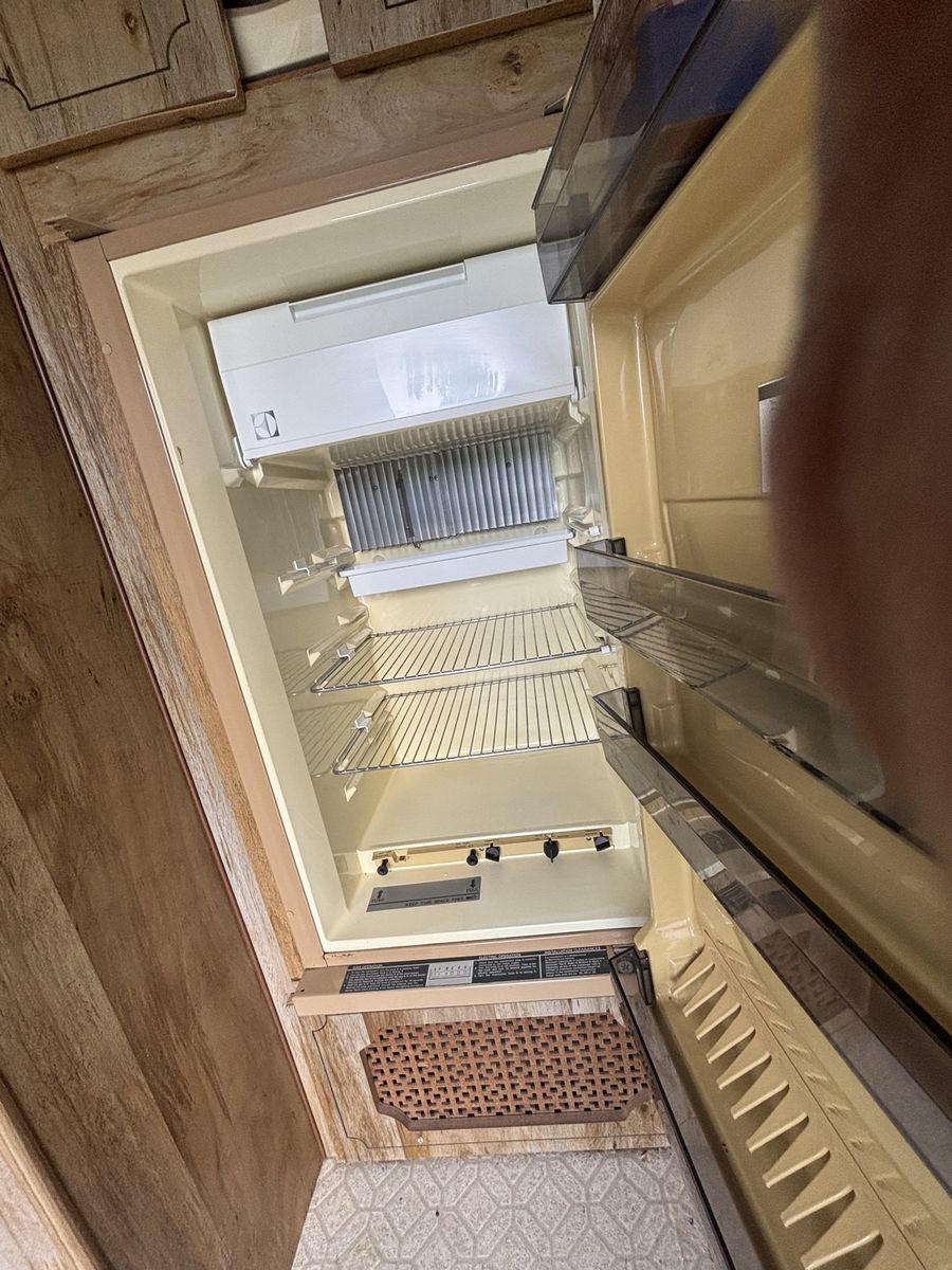 Main image 15