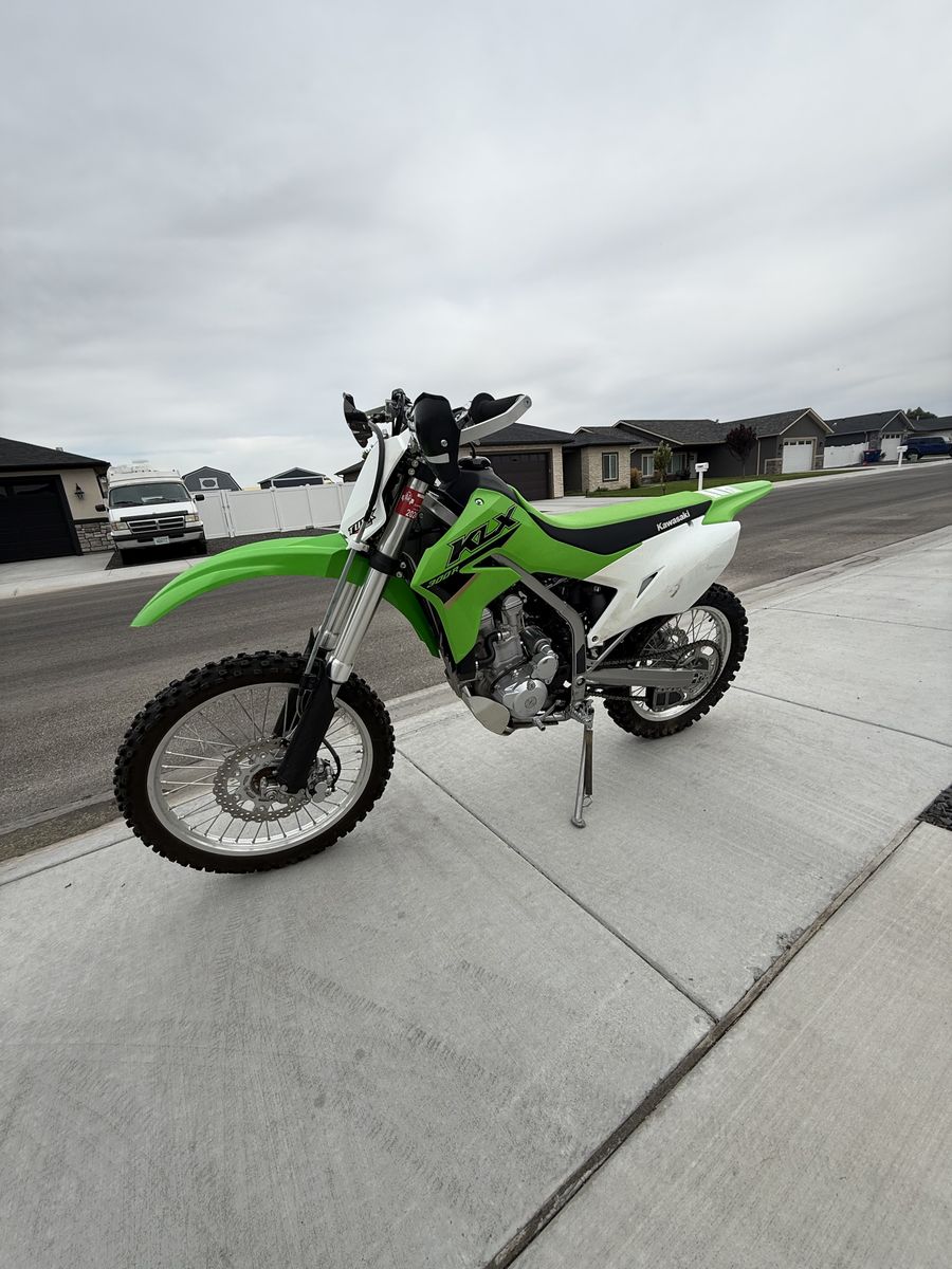 2022 Kawasaki KLX300R – Low Hours –