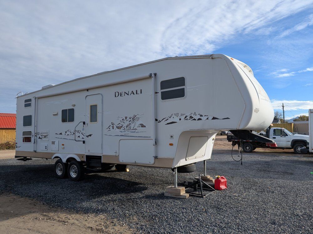 Denali camp trailer bunk room  bunk bed bunkhouse