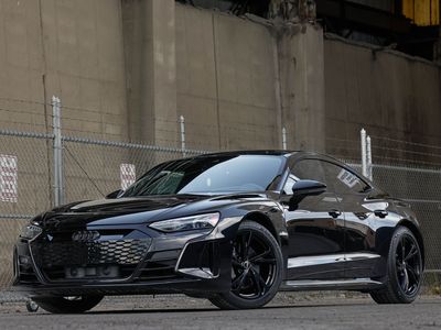 2022 Audi e-tron GT quattro Prestige