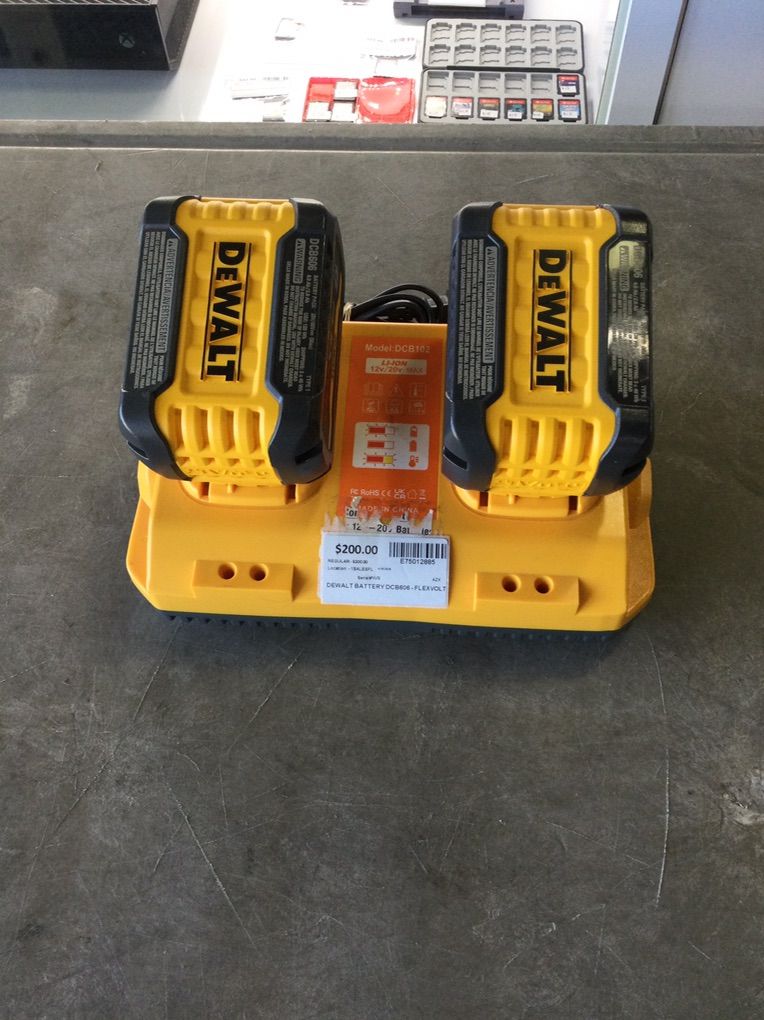 Dewalt Battery Charger.   #E75012885