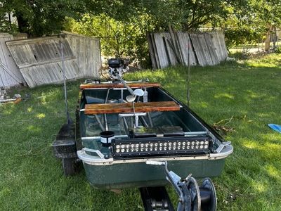 Cole Crawdad Flat Bottom Fishing Boat