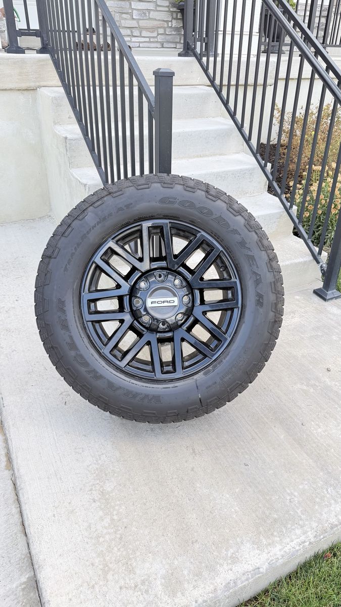 Ford F350 Rims and Tires 275/65R20 Goodyear Wrangler Trailrunner Load E 