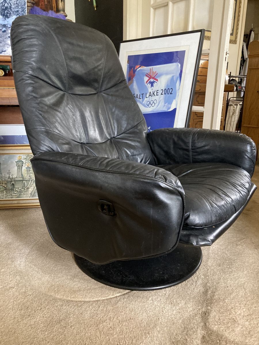 Black Leather Chair