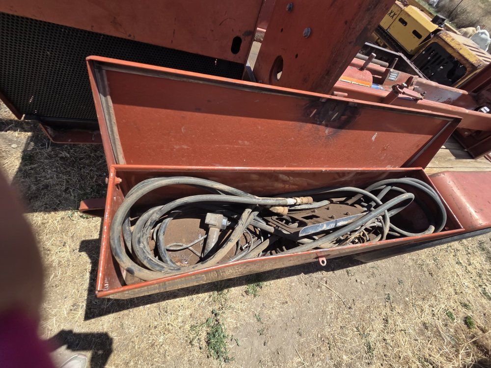 Main image 6