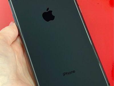 iPhone 8+ 256GB - Unlocked