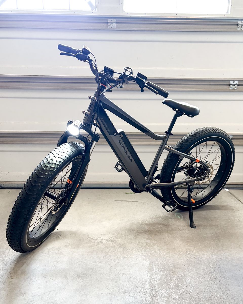 CLEAN Rad Power RadRover 6 Plus Fat Tire 26 Inch e-Bike Extra Accessories