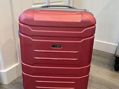 Olympia Midsize Hardside Checked Suitcase 25" - $25 Firm