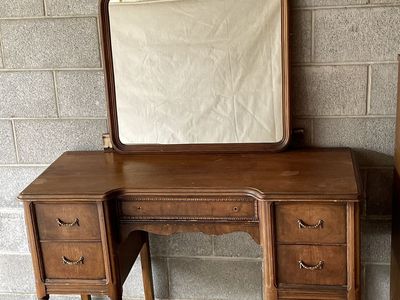 Vintage Wooden Vanity Desk with Arch Mirror