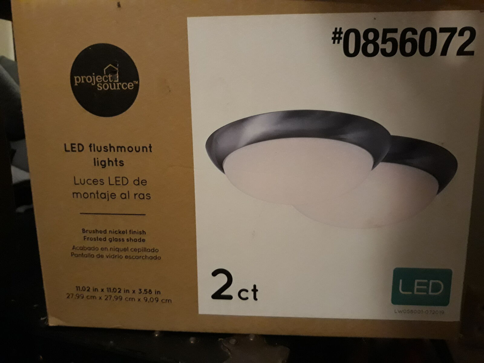 2 Pack of flushmount ceiling lights