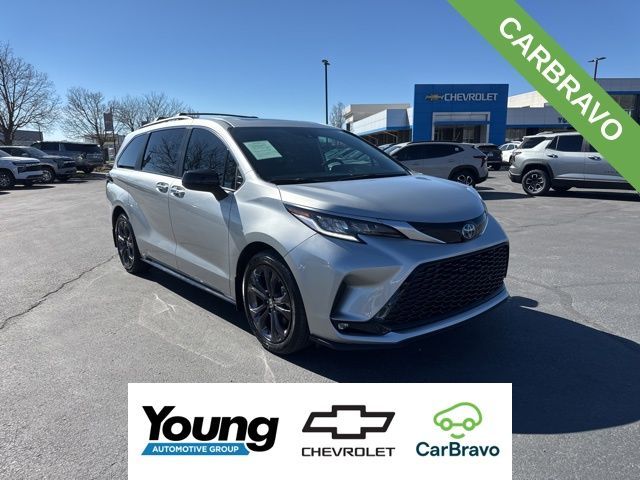 2024 Toyota Sienna XSE 7-Passenger
