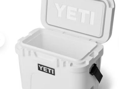 New Yeti Roadie 15 Hard Cooler