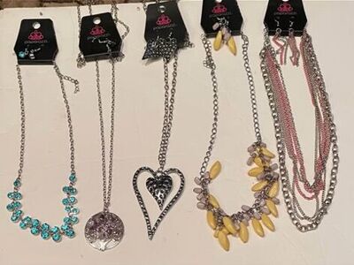 5 Poporozzi Necklace Earring Sets