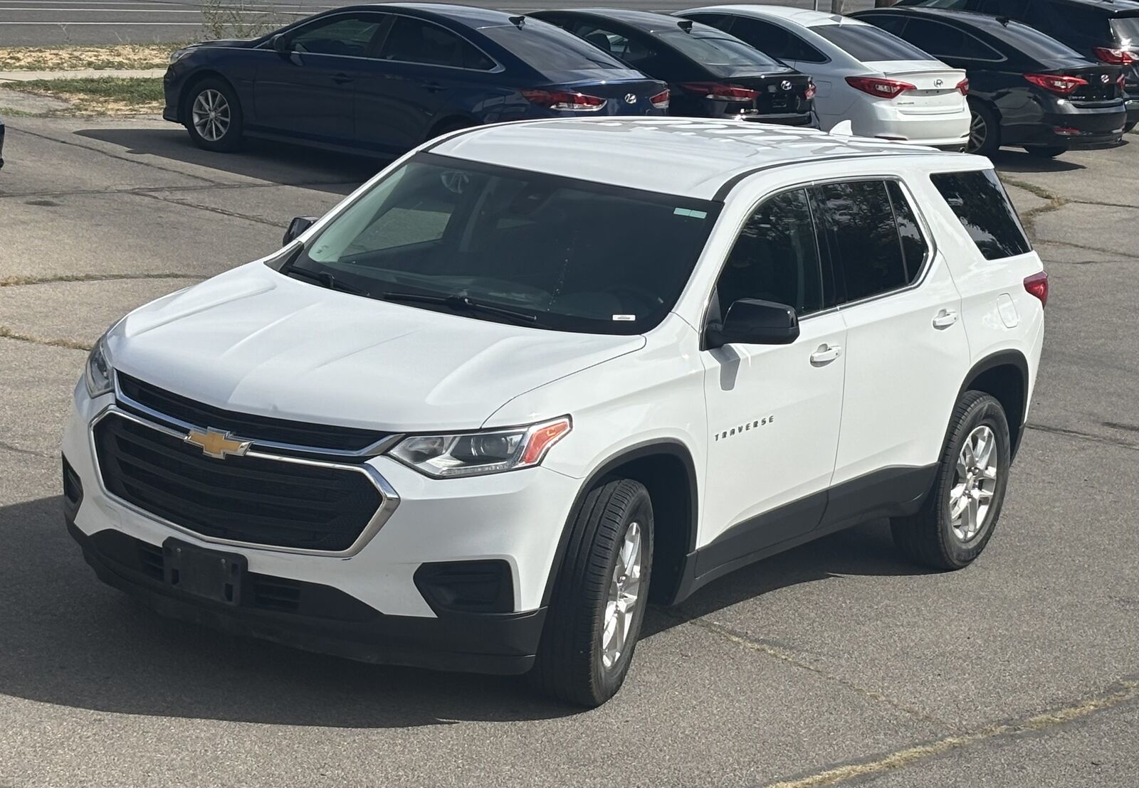 2021 CHEVROLET TRAVERSE LS