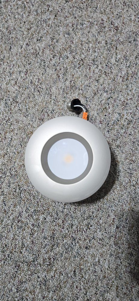 6" retrofit dimmable canned lights