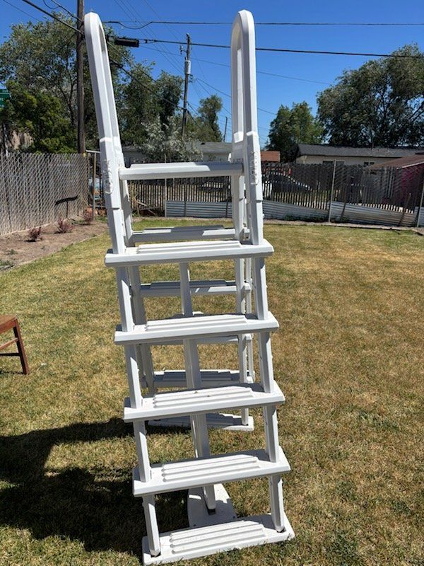 A-Frame Swing Up & Lock Ladder for Above Ground Swimming Pools, Adjustable, White