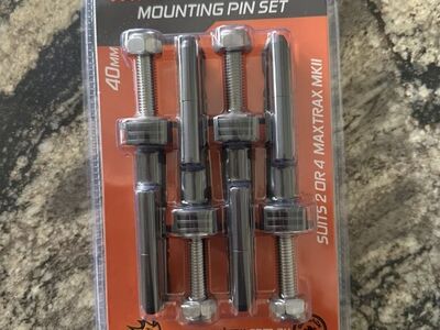 Brand New MAXTRAX Mounting Pin Set MKII 40mm
