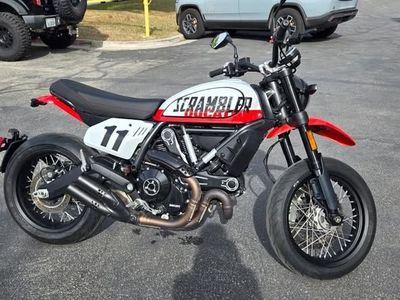 2022 DUCATI SCRAMBLER URBAN MOTARD