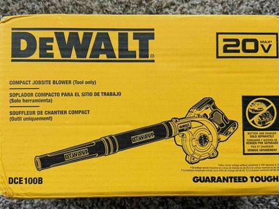 DeWalt Compact Leaf Blower (NEW!)