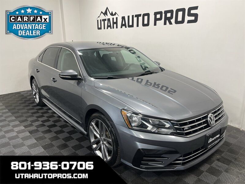 2016 Volkswagen Passat 1.8T R-Line