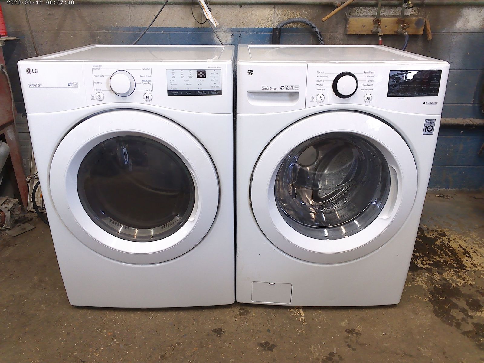 LG front load washer with matched electric dryer
