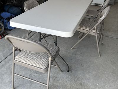 1 LIFETIME table + 6 padded folding chairs