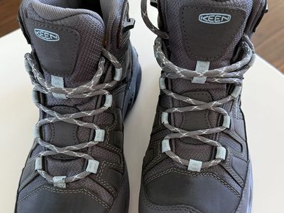 Keen hiking boots