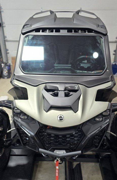 Can-Am Maverick R Full Glass Windshield