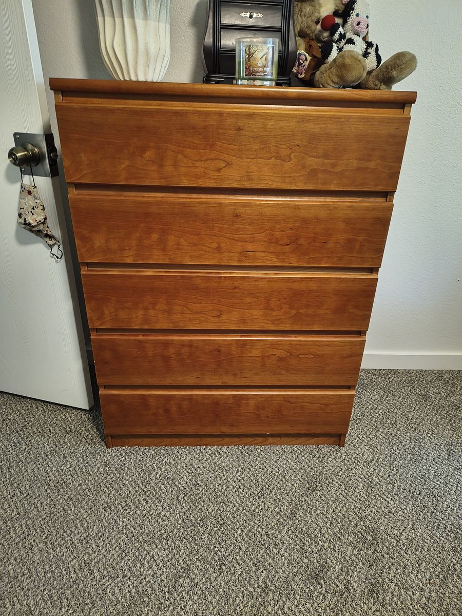 Main image 6