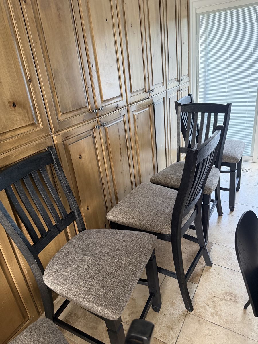 Black and grey chairs 