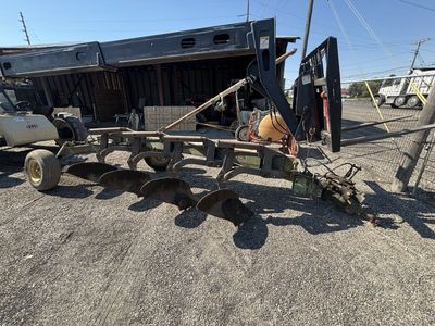 John Deere A2600 Moldboard Plow - Used Farm Equipmentplow