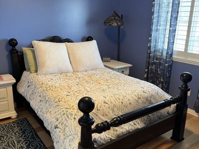 Wood Queen Bed Frame And Mattress