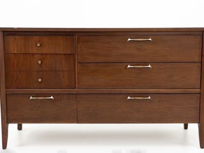 Drexel Mid-Century Vintage Buffet / Dresser / Sideboard