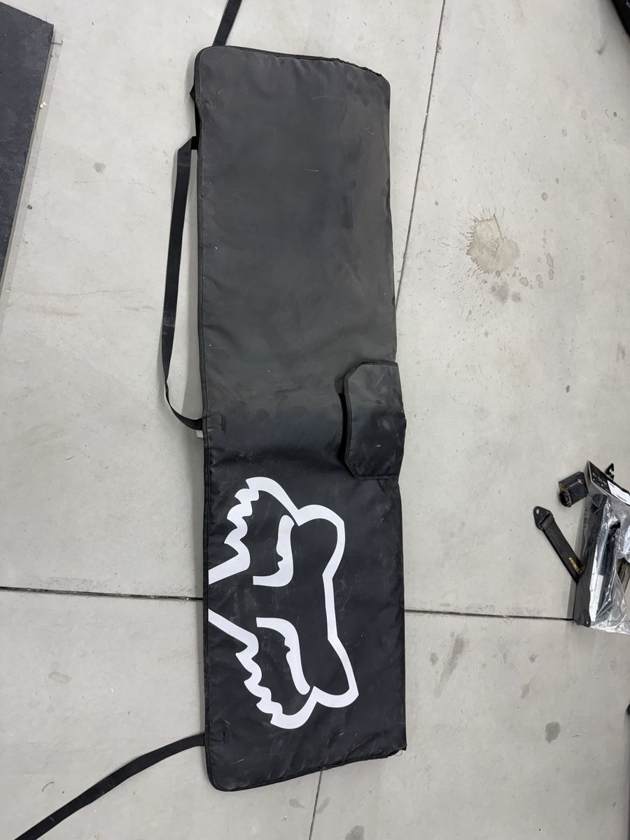 Fox tailgate pad