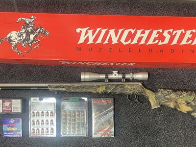 Winchester APEX Magnum 209 50 Cal Muzzleloader with Leupold 3-9x40 Scope