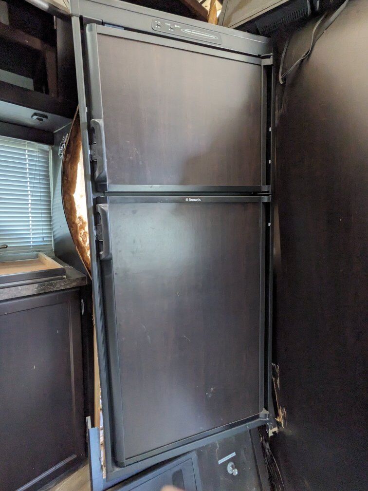 2015 Genesis Supreme toy hauler parts