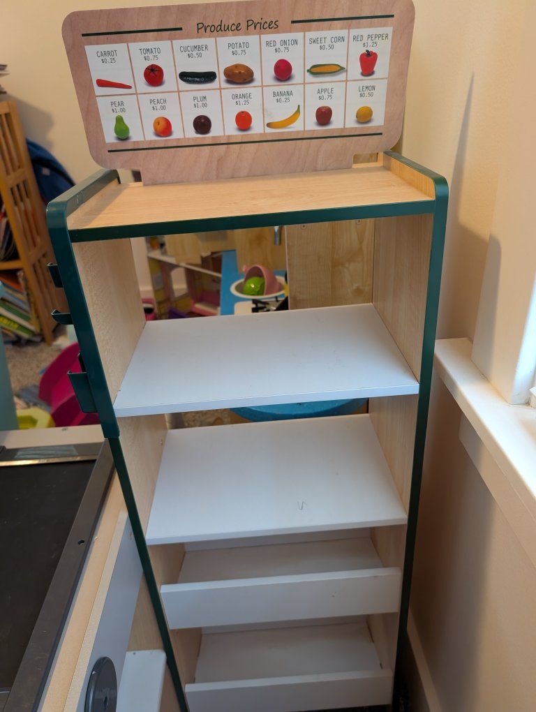 Main image 4