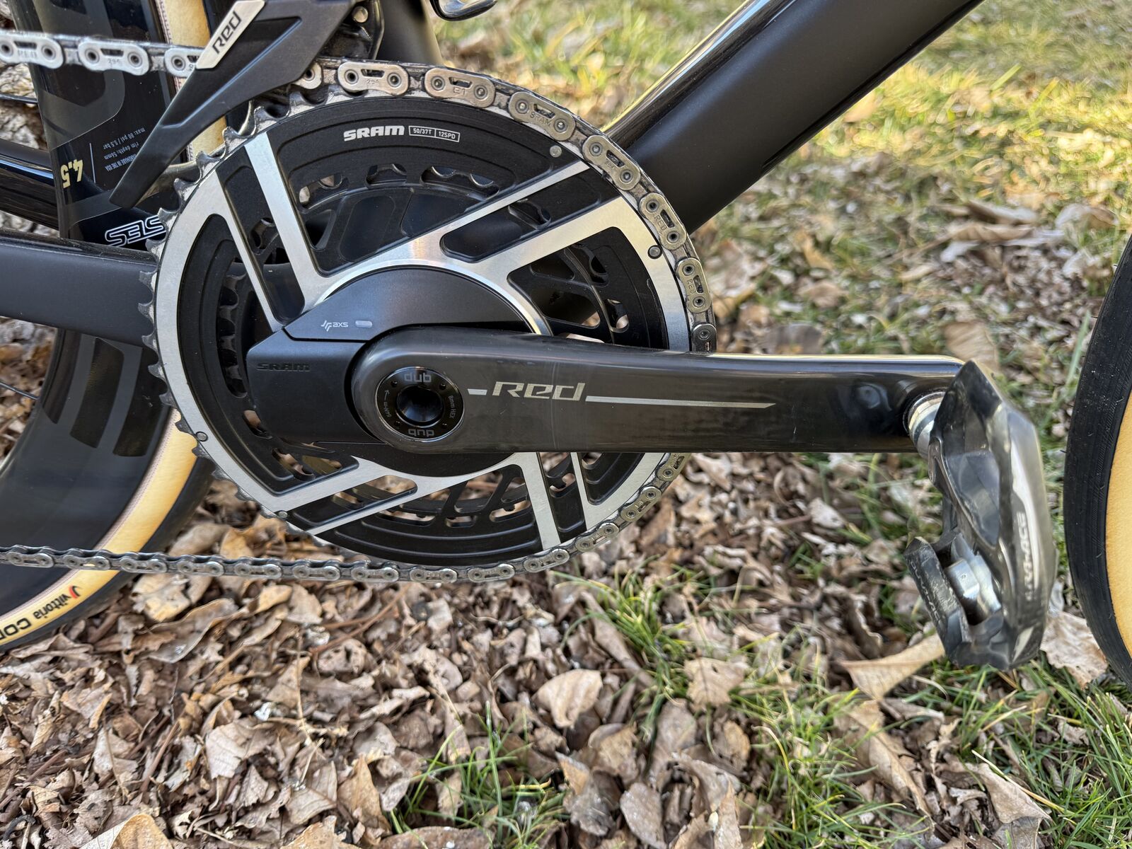 ENVE Melee 60cm like new. Sram Red group, ENVE 4.5 SES Wheels ENVE cockpit.