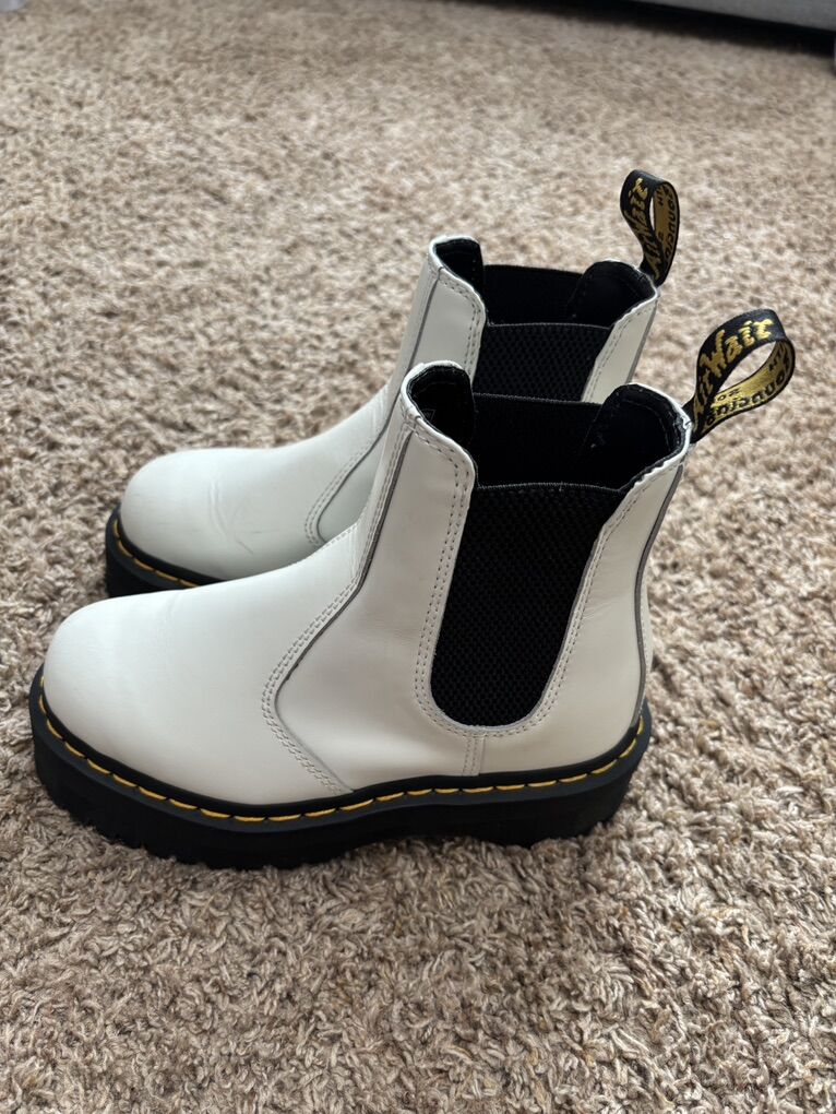 Dr Martens 2976 White Chelsea Boots Ladies 5