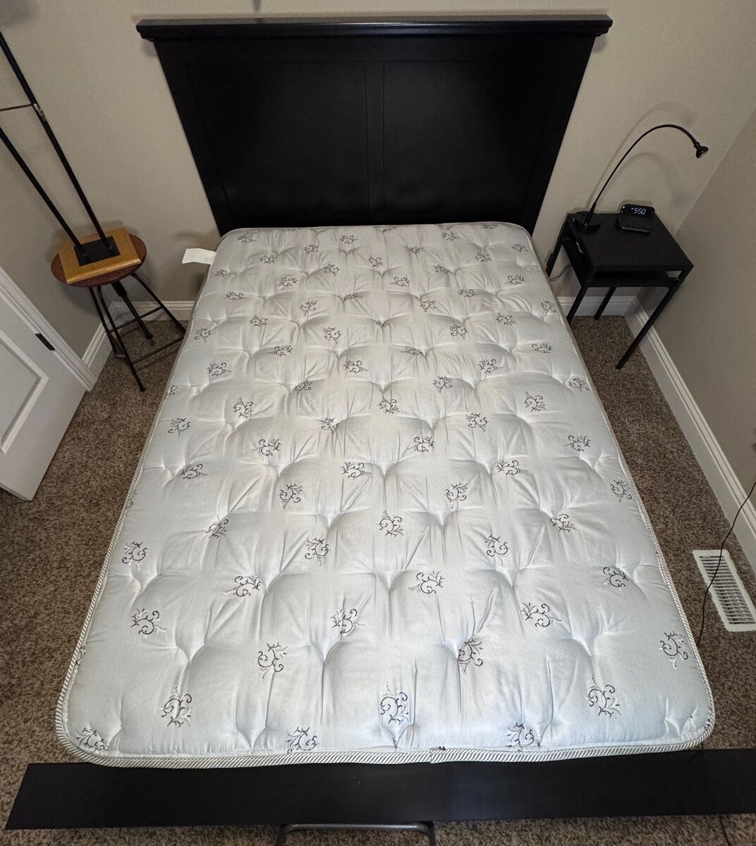Ashley Maribel Full Size Bed with Mattress and Box