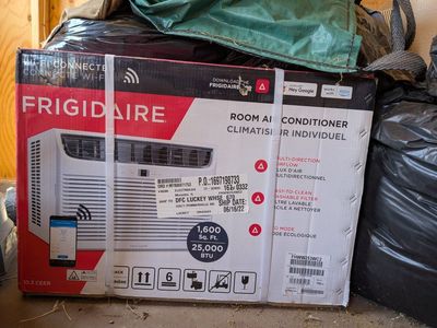 fridigare 25,000 BTU