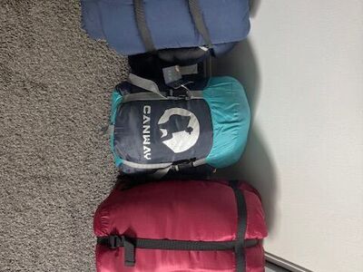 2 Sleeping Bags