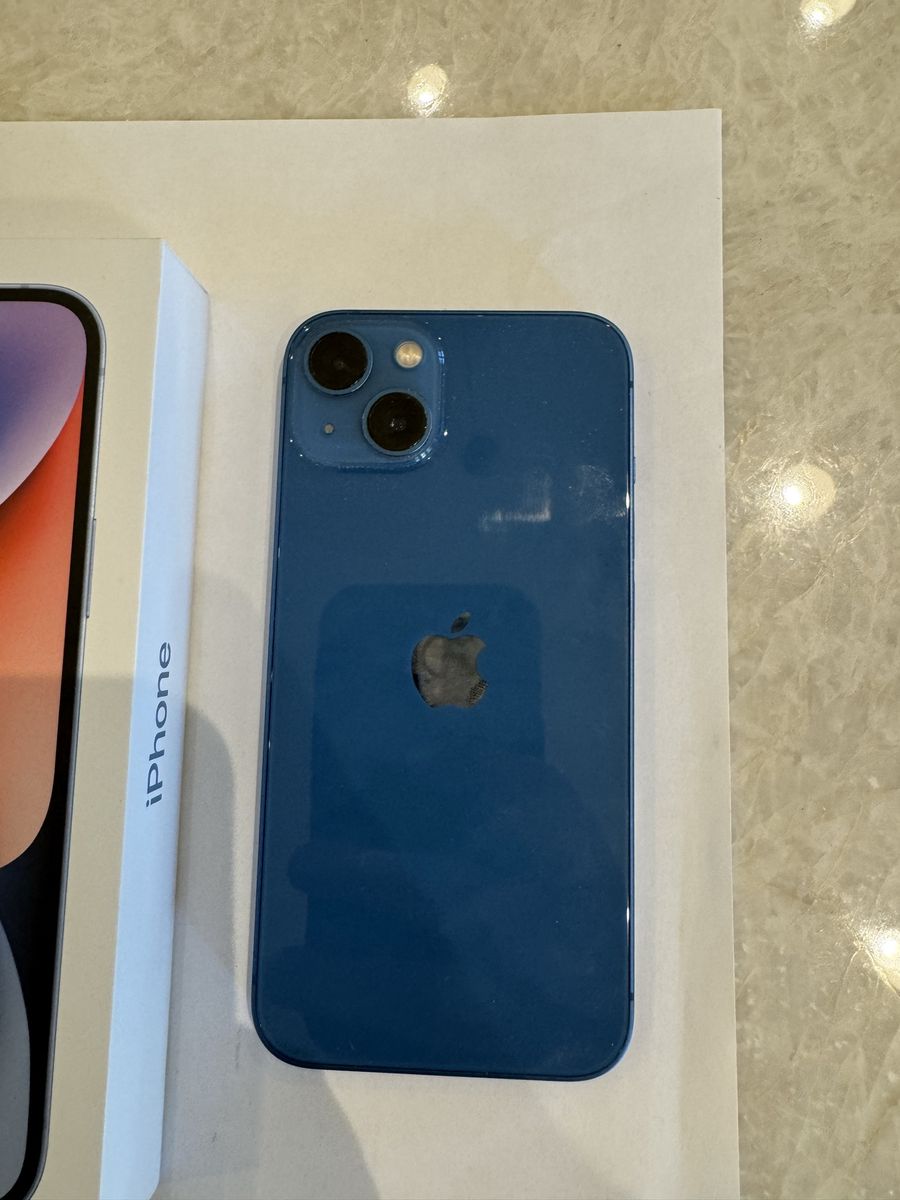 Apple iPhone 13 - 256GB - Blue (Unlocked) - Excellent Condition with Box