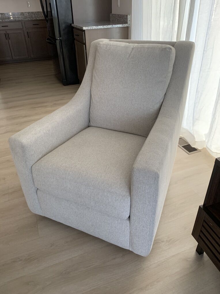 Swivel Accent Chair - Flexsteel Murph Fabric