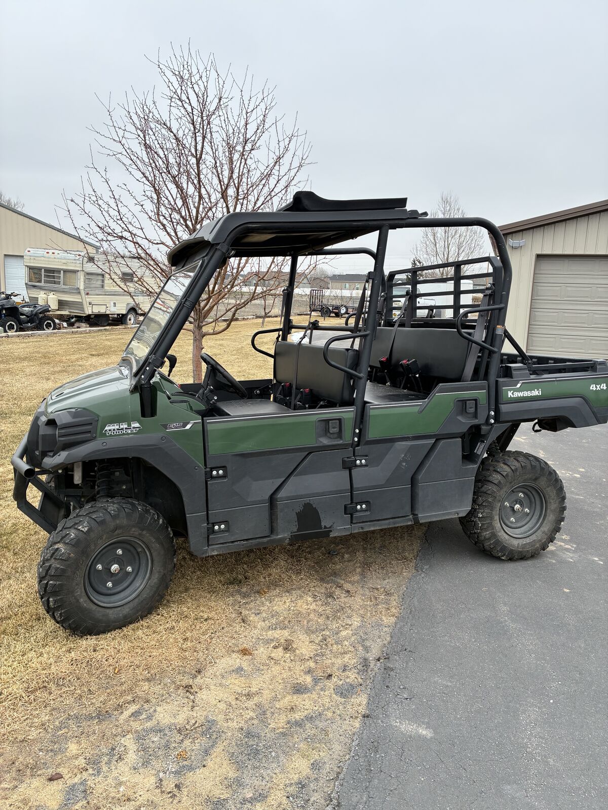 MULE 2022 Kawasaki 6 seats