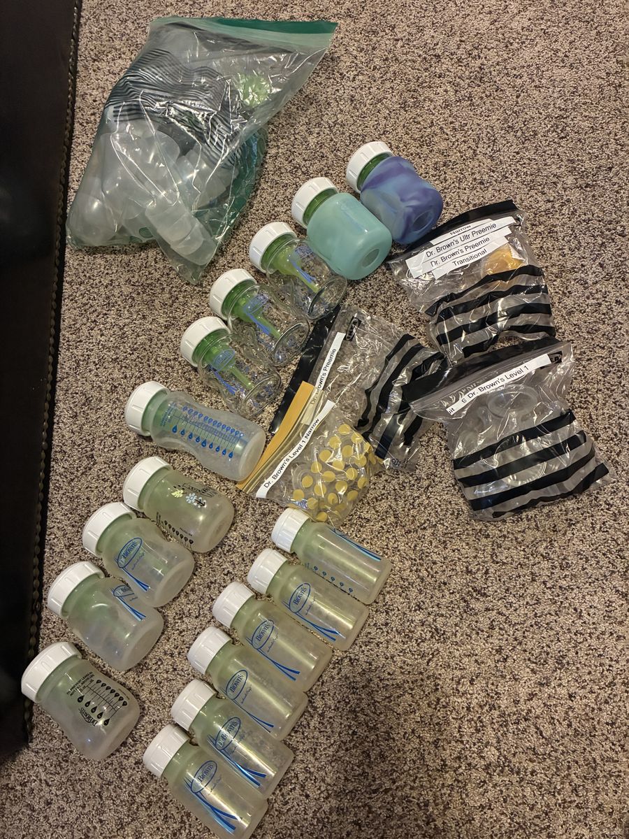 Miltiple Brands of Baby Bottles-plastic & glass