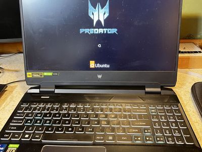 Acer Predator Helios 300 12th i7, 3060